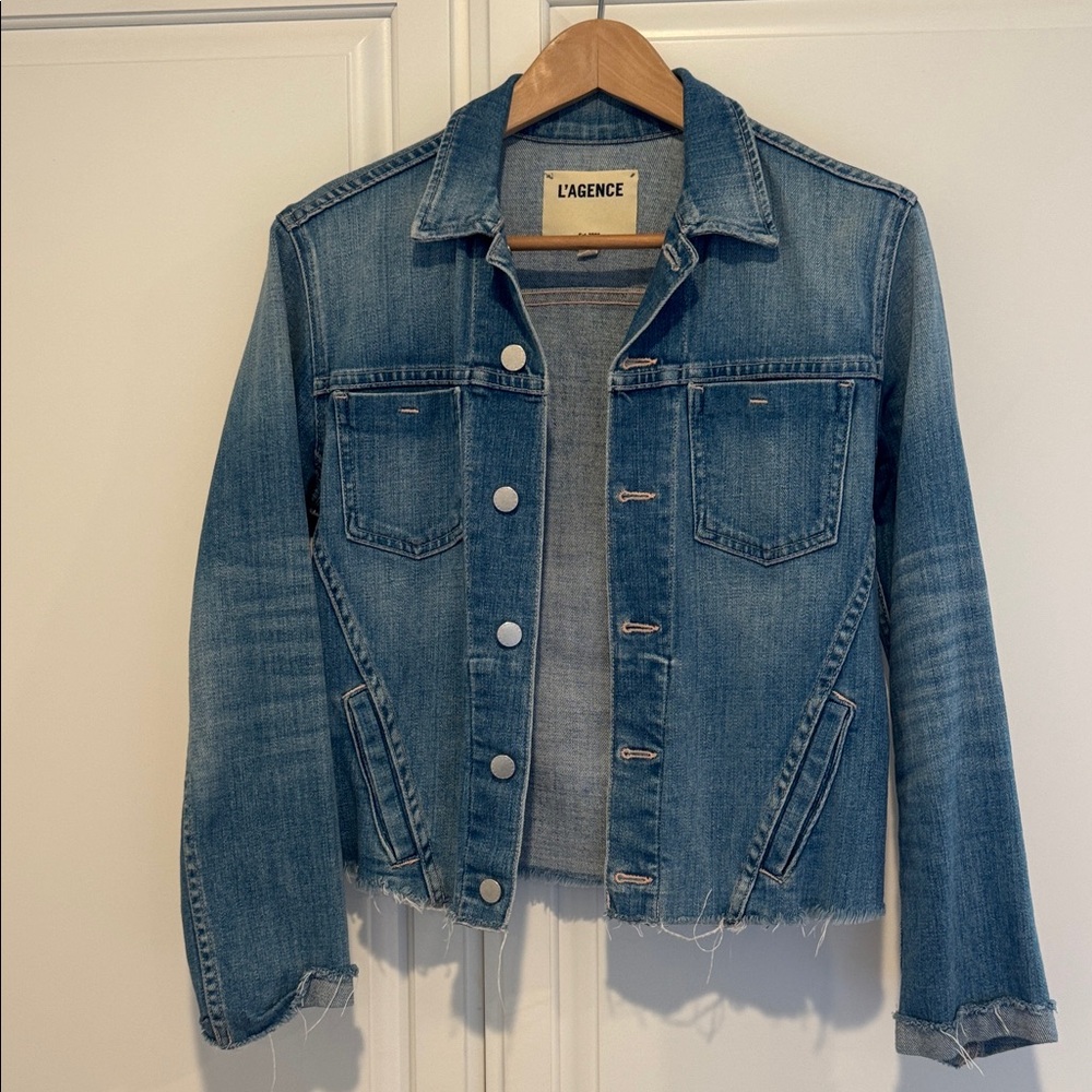 L'AGENCE Classic Blue Jean Jacket - Medium